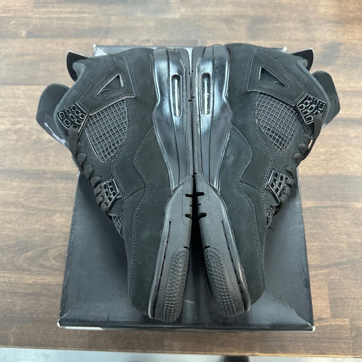 Black Cat Jordan 4 (Lightly Worn)