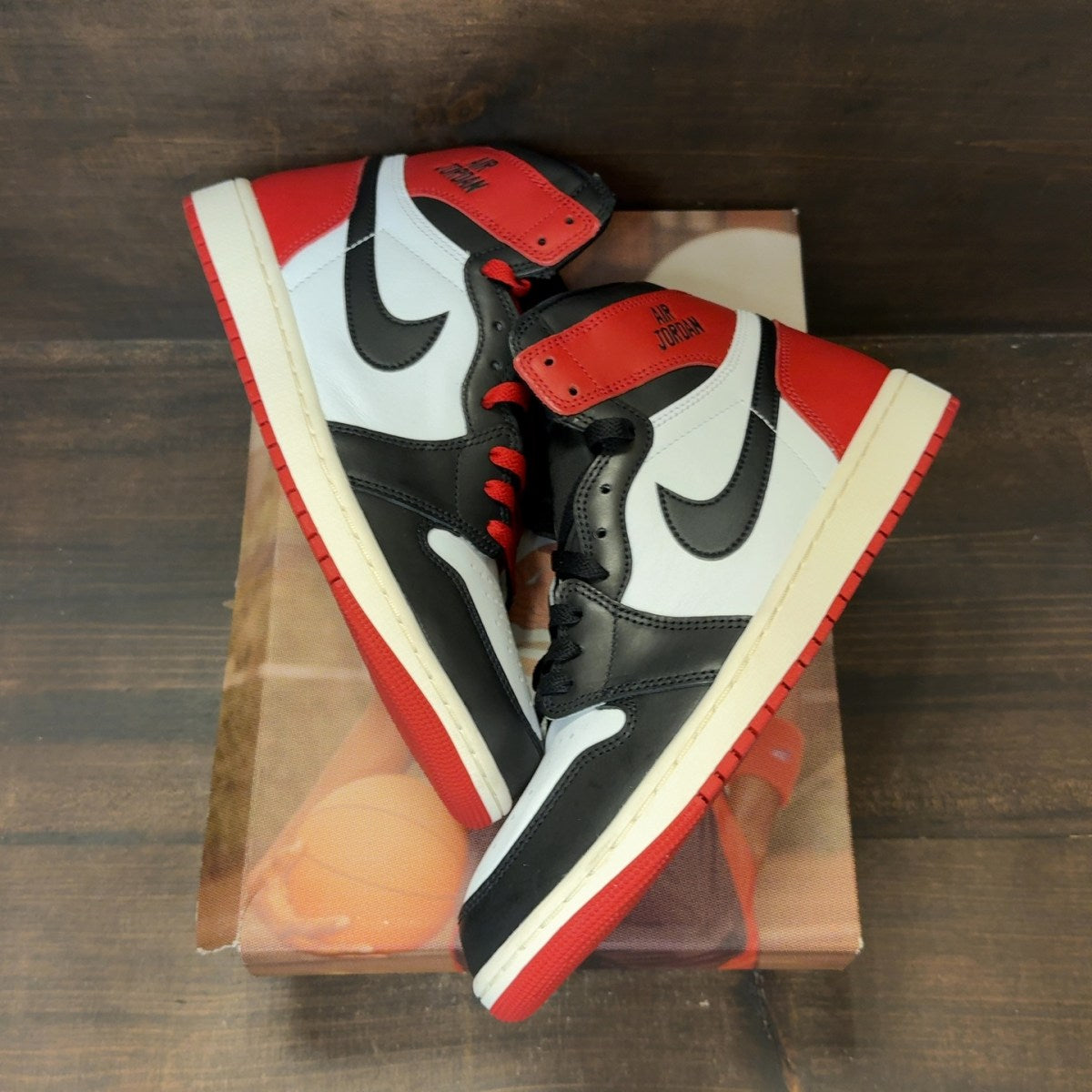 Jordan 1 Retro High OG Black Toe Reimagined - Image 2