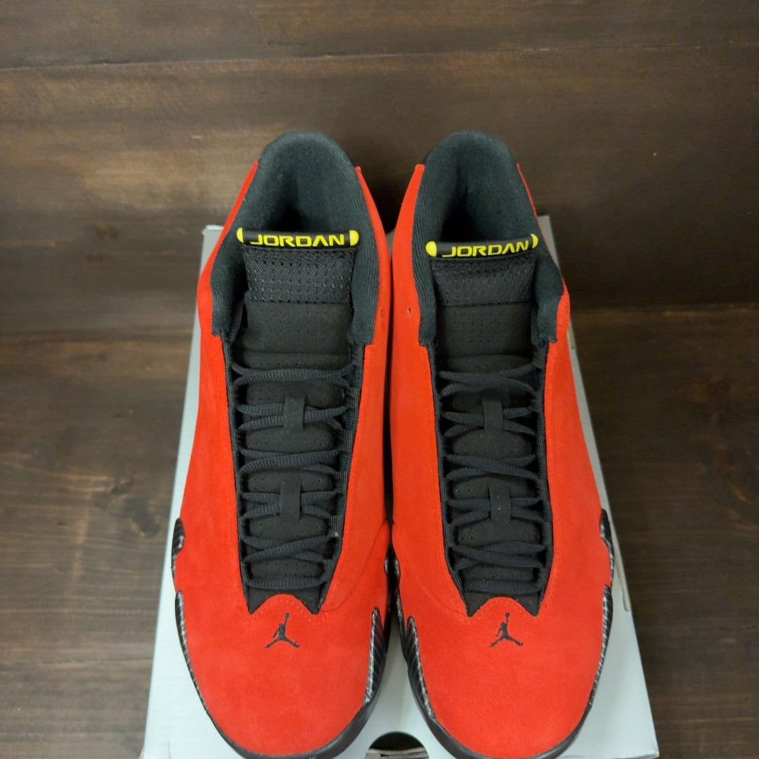Jordan 14 Retro Ferrari (2025) Size 11 (Pre-Owned)