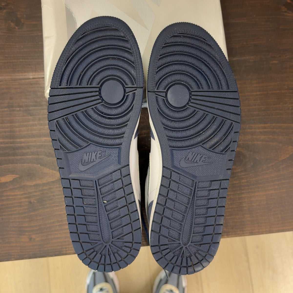 Jordan 1 Retro High CO.JP Midnight Navy (2020) Size 10 (Pre-Owned) - aux