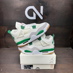 Jordan 4 Retro SB Pine Green - Image 1