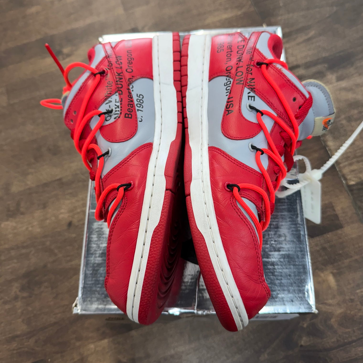 University Red Off-White Dunk Low (USED)