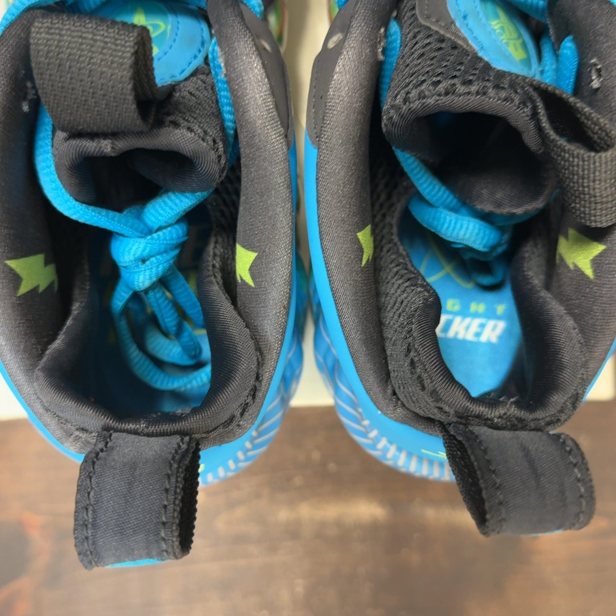 Nike Air Foamposite One Weatherman Size 9.5 (Pre-Owned) - aux