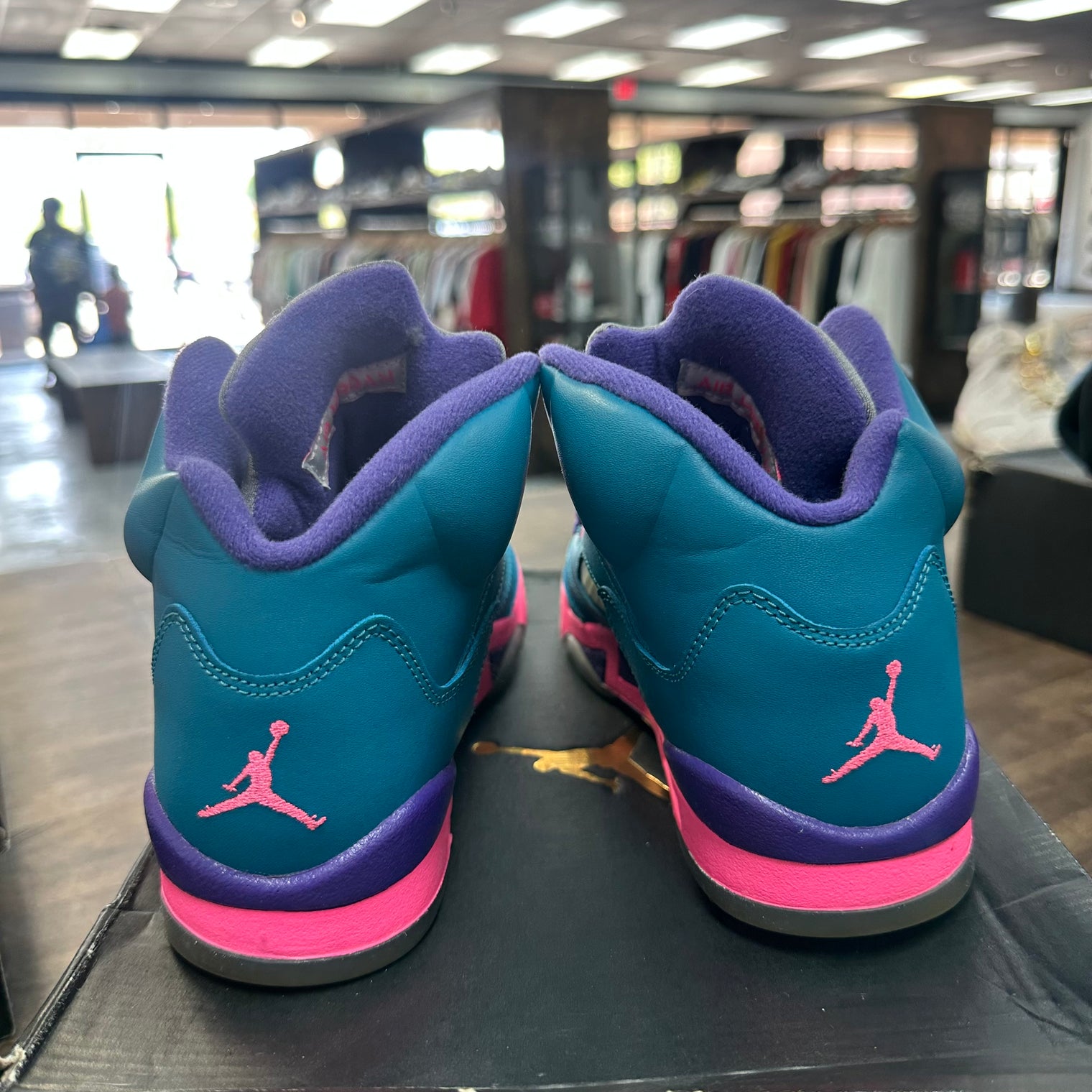 Tropical Teal Jordan 5 Retro (GS) (USED)