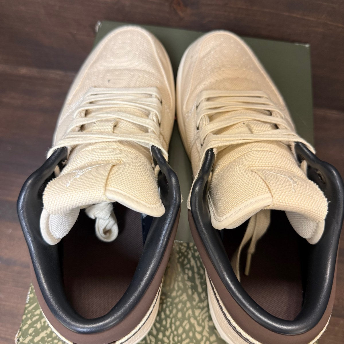 Jordan 1 Low Premium Pale Ivory Off Noir Baroque Brown Size 10 (Pre-Owned) - Image 4