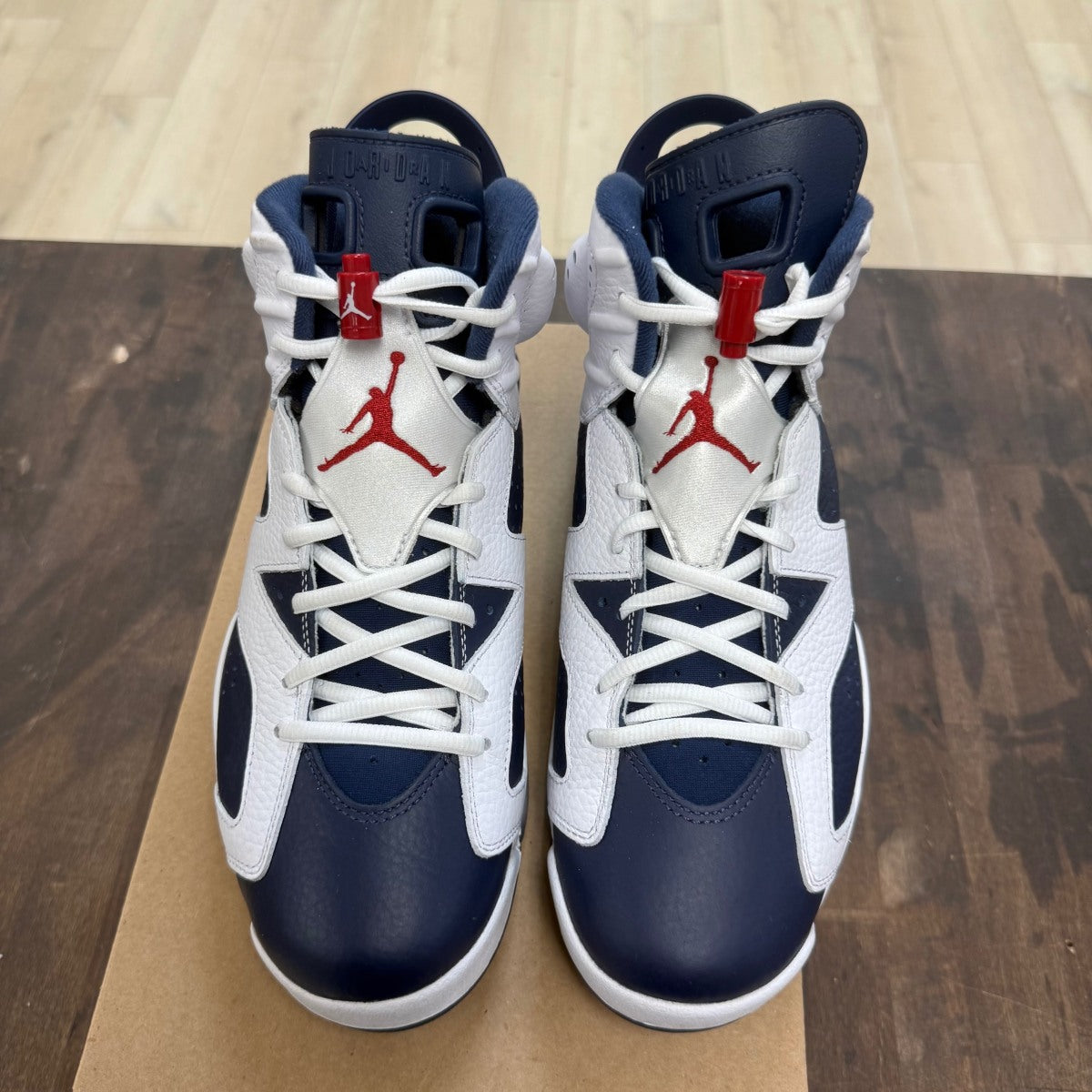 Jordan 6 Retro Olympic (2024) Size 10.5 (Pre-Owned) - Image 2