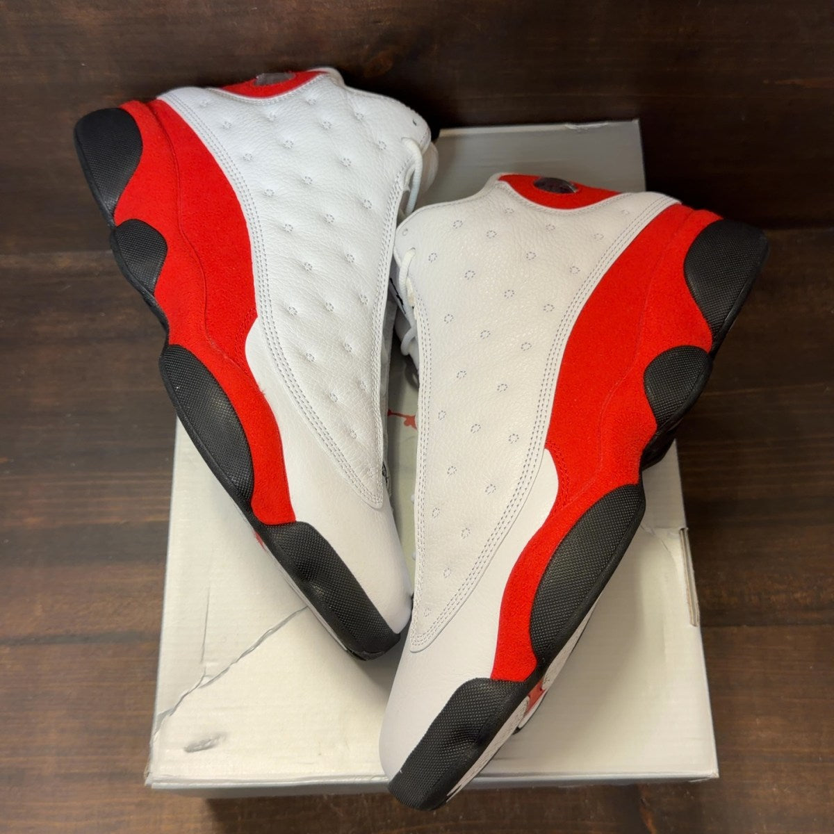 Jordan 13 Retro OG Chicago (2026) - Image 2