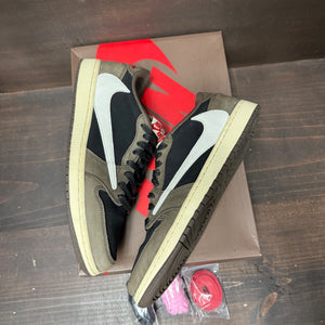 Jordan 1 Retro Low OG SP Travis Scott Mocha Size 11 (Pre-Owned) - tag
