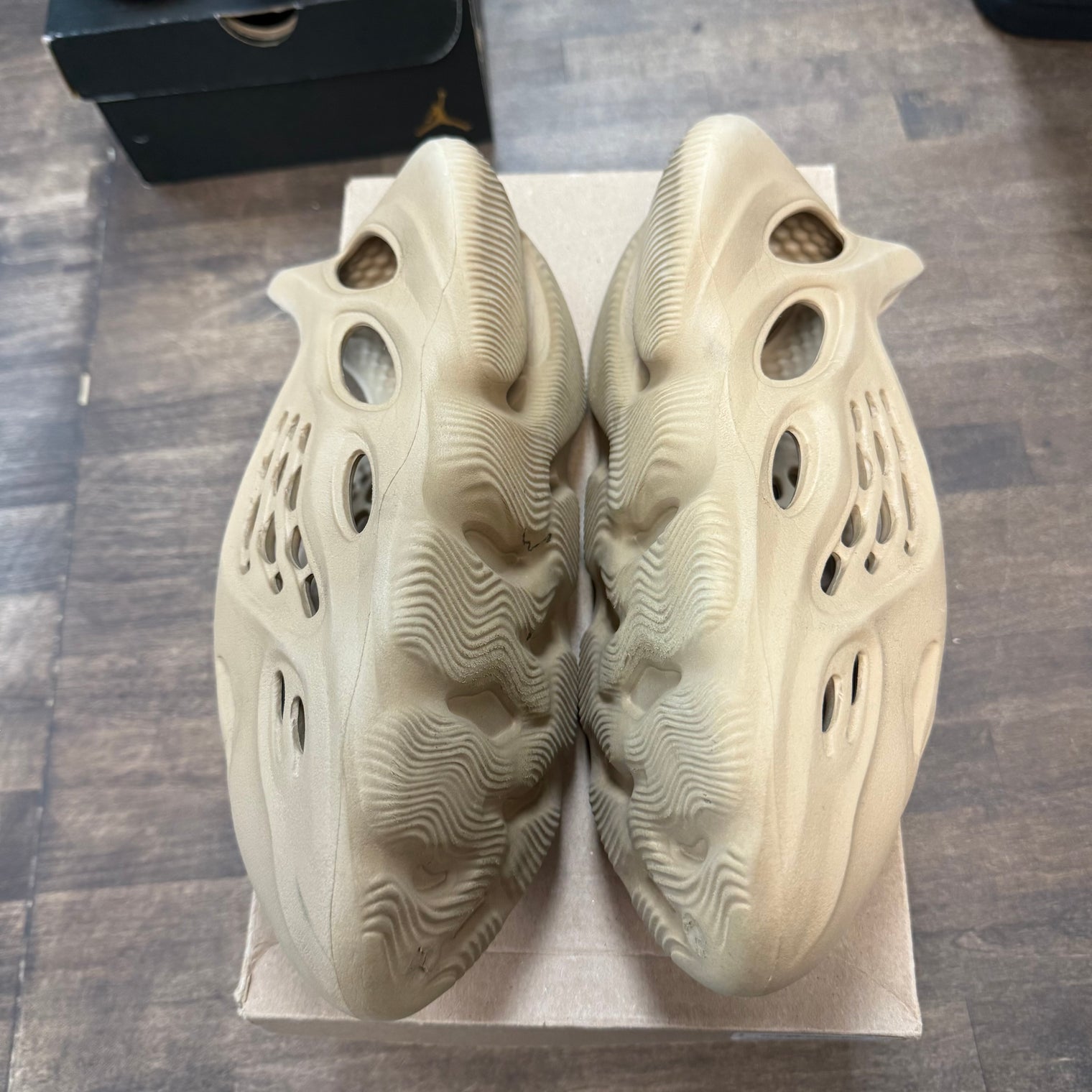 Ochre Yeezy Foam RNNR (USED)