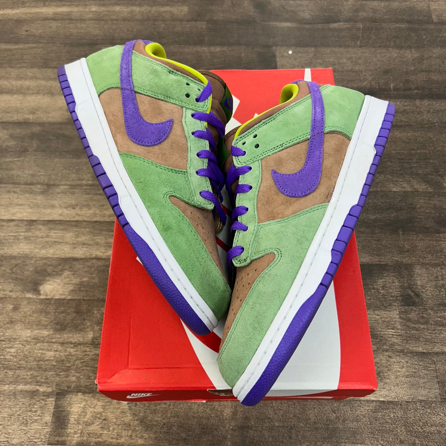 Veneer Dunk Low (USED)