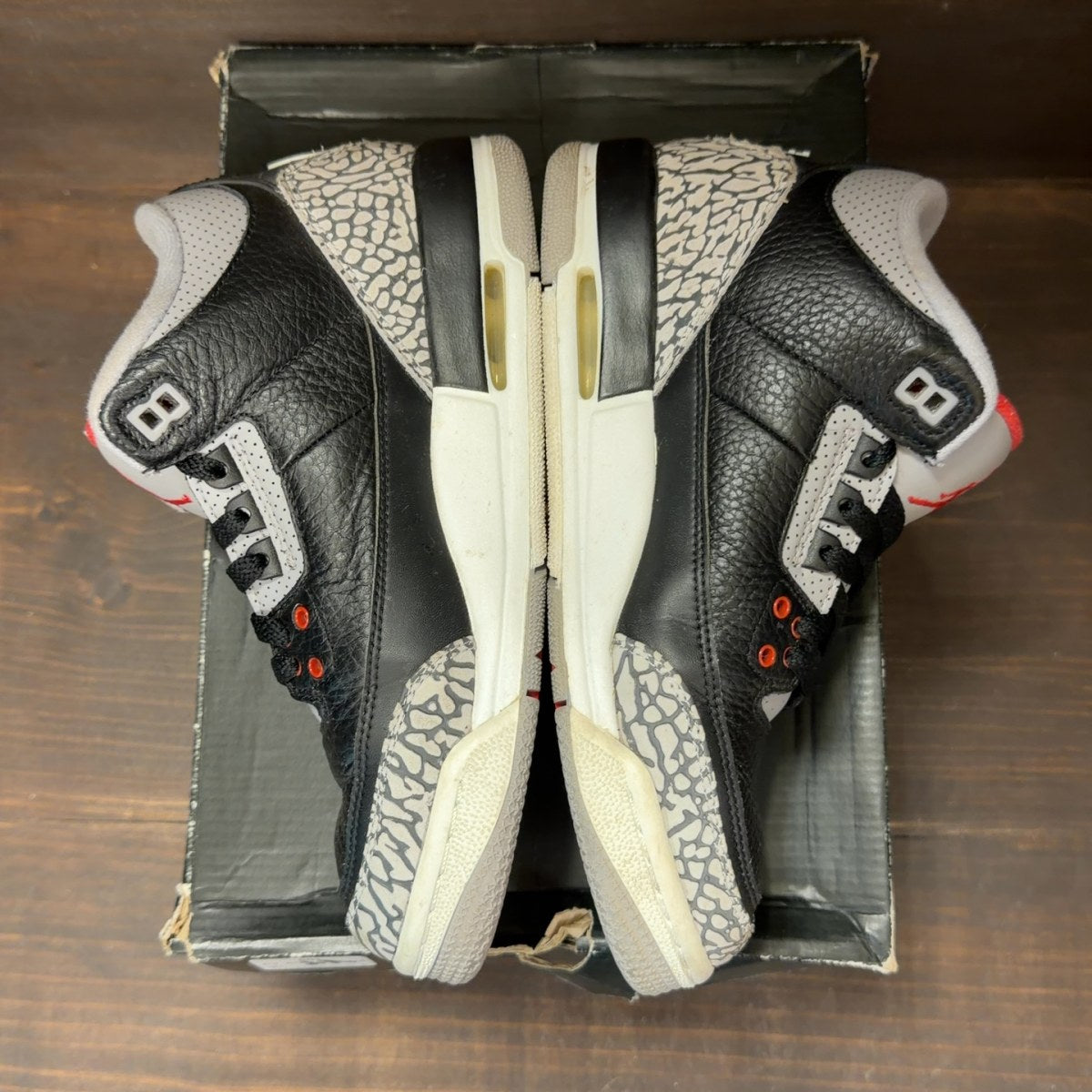Jordan 3 Retro Black Cement (2018) (GS) Size 5.5Y (Pre-Owned) - aux