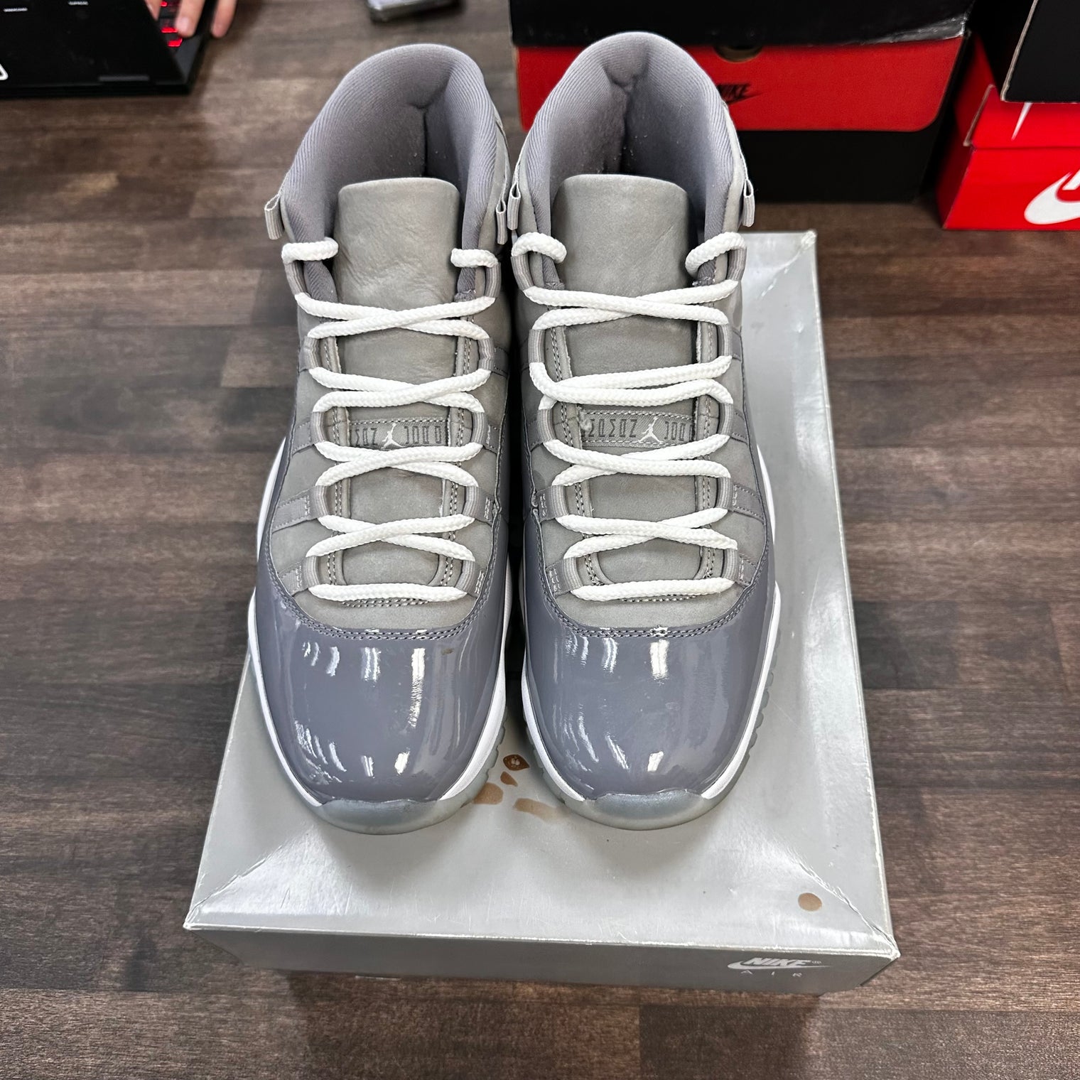 Cool Grey Jordan 11 (USED)
