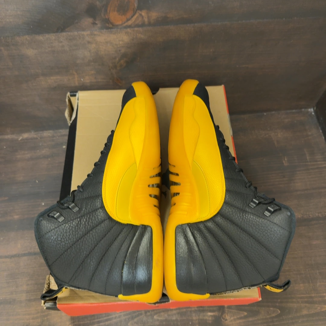 Jordan 12 Retro Black University Gold Size 13 (Pre-Owned) - Image 5