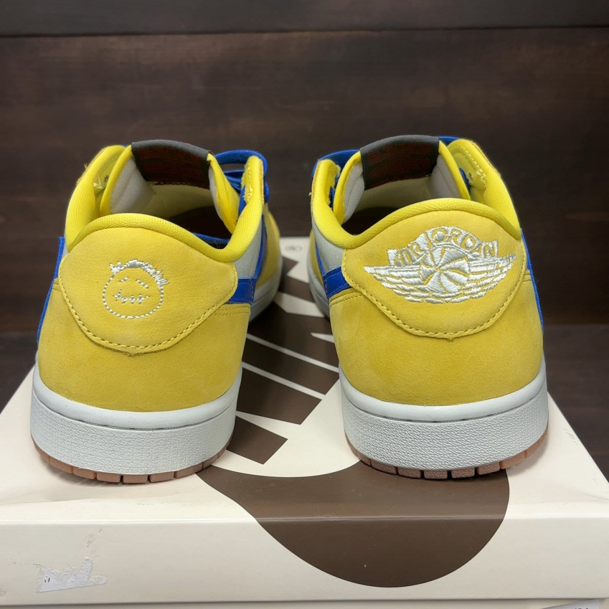 Jordan 1 Retro Low OG SP Travis Scott Canary (Women's) Size 13W (Pre-Owned) - Image 5