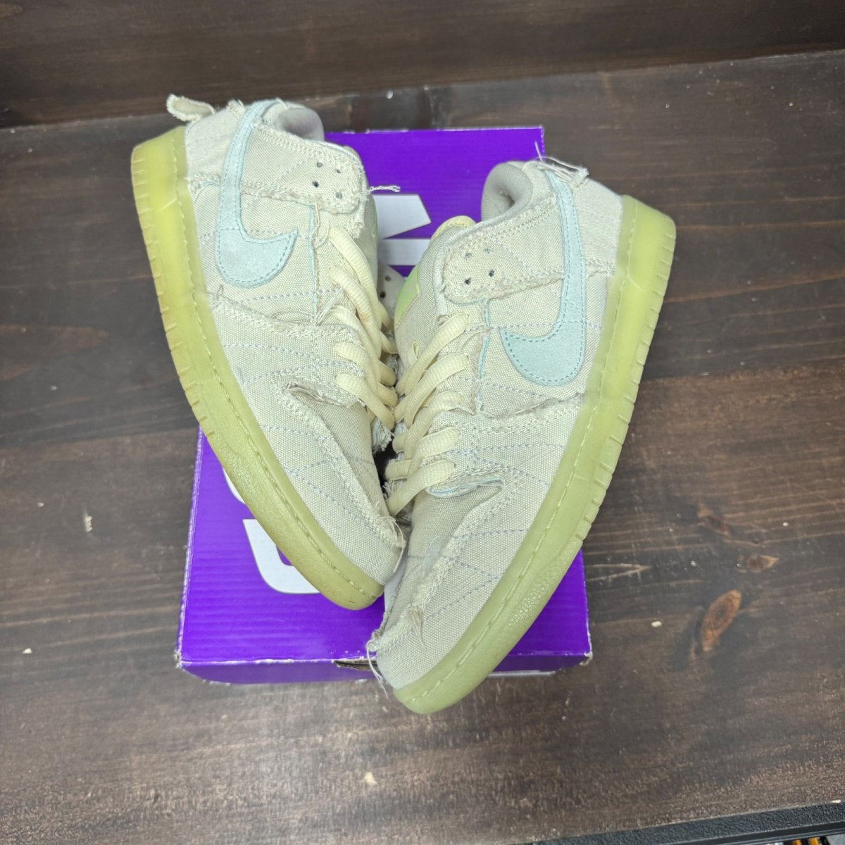 Nike SB Dunk Low Mummy Size 9 (Pre-Owned) - back