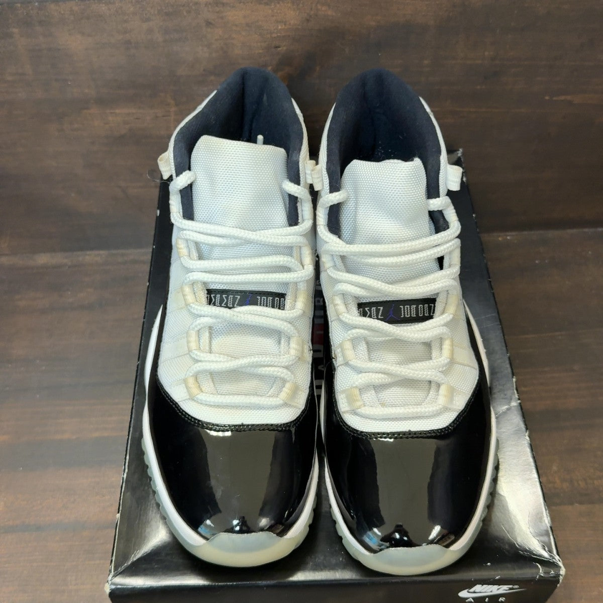 Jordan 11 Retro Concord (2018) - Image 3