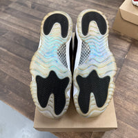 Emerald Jordan 11 Low (USED, No Box)