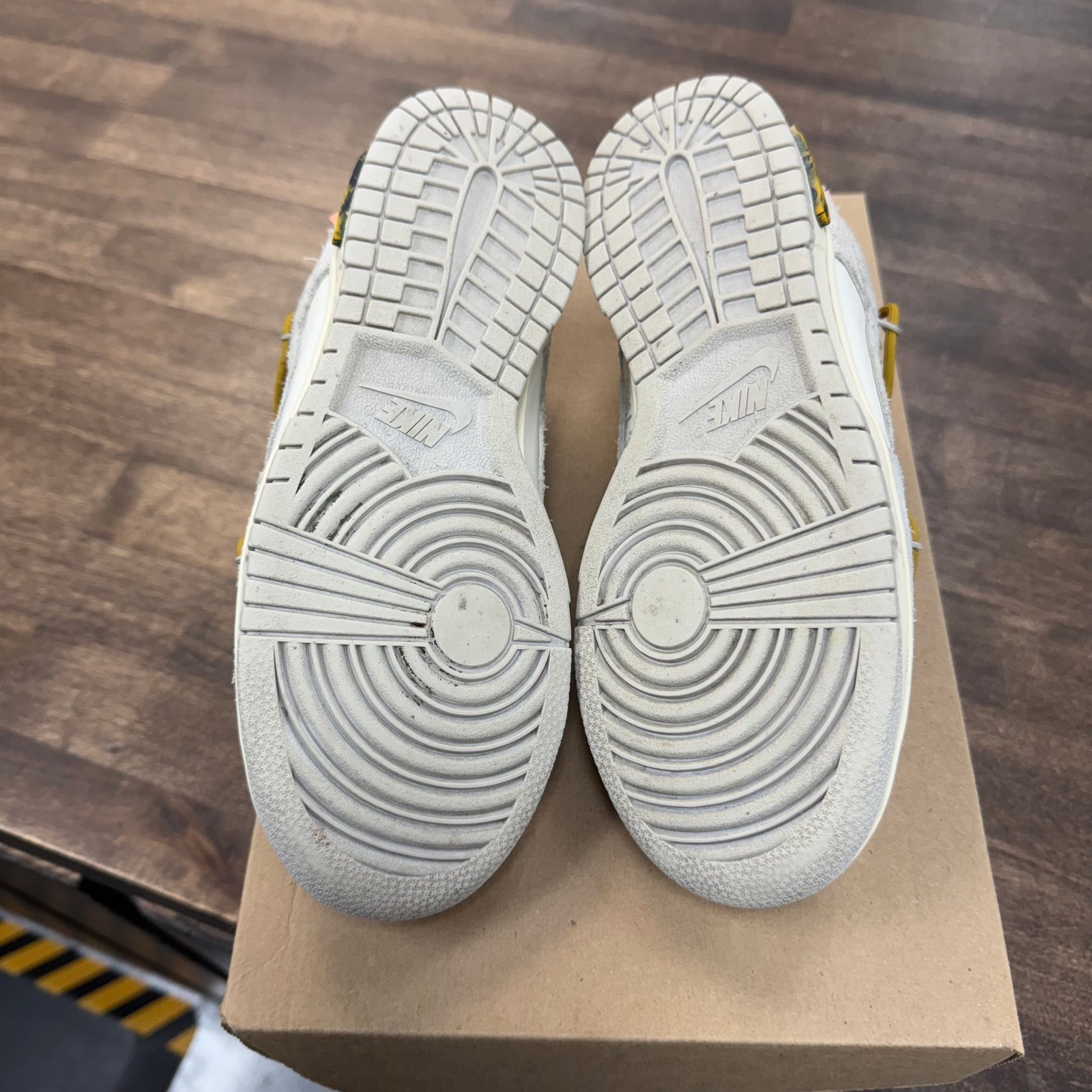 Lot 37 of 50 Off-White Dunk Low (USED,No Box)