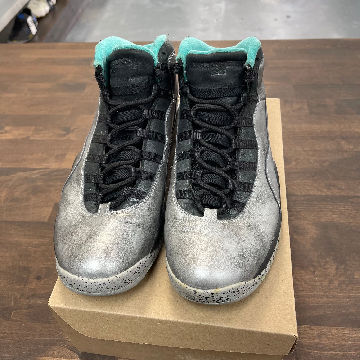 Nike Jordan 10 Statue of Liberty (USED NO BOX)