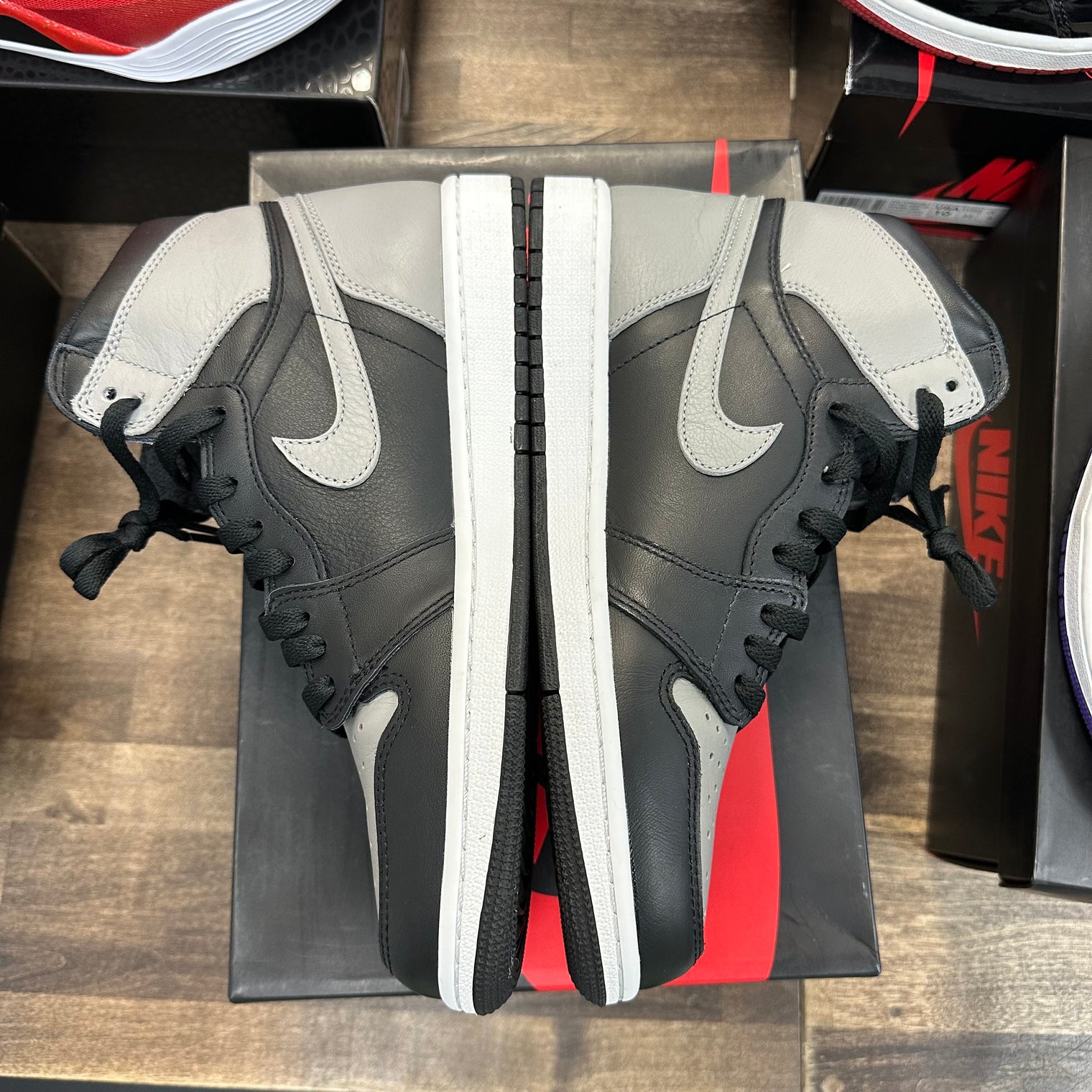 Shadow Jordan 1 High (2018) (Lightly Worn)