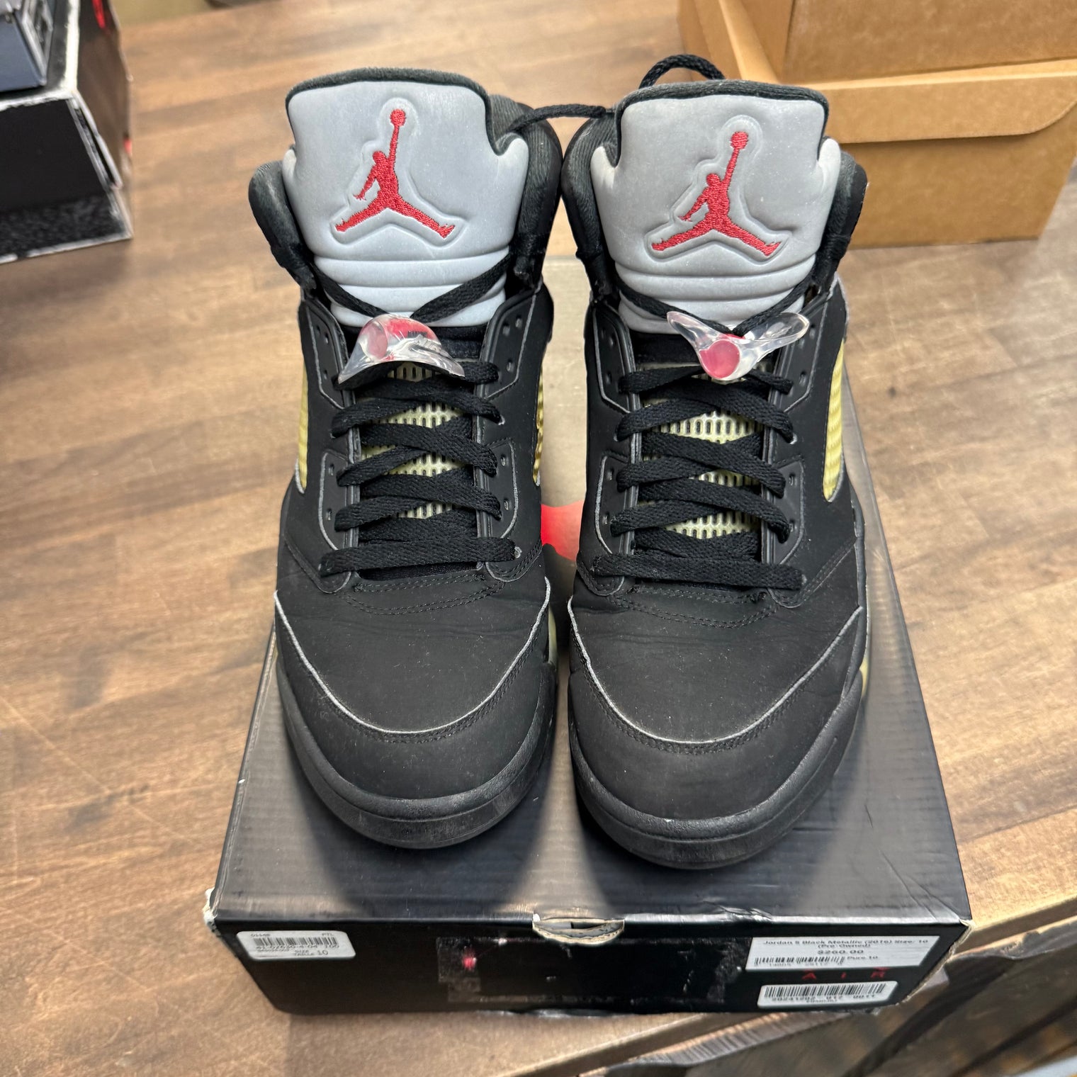 Black Metallic Jordan 5 Retro (2016) (USED)