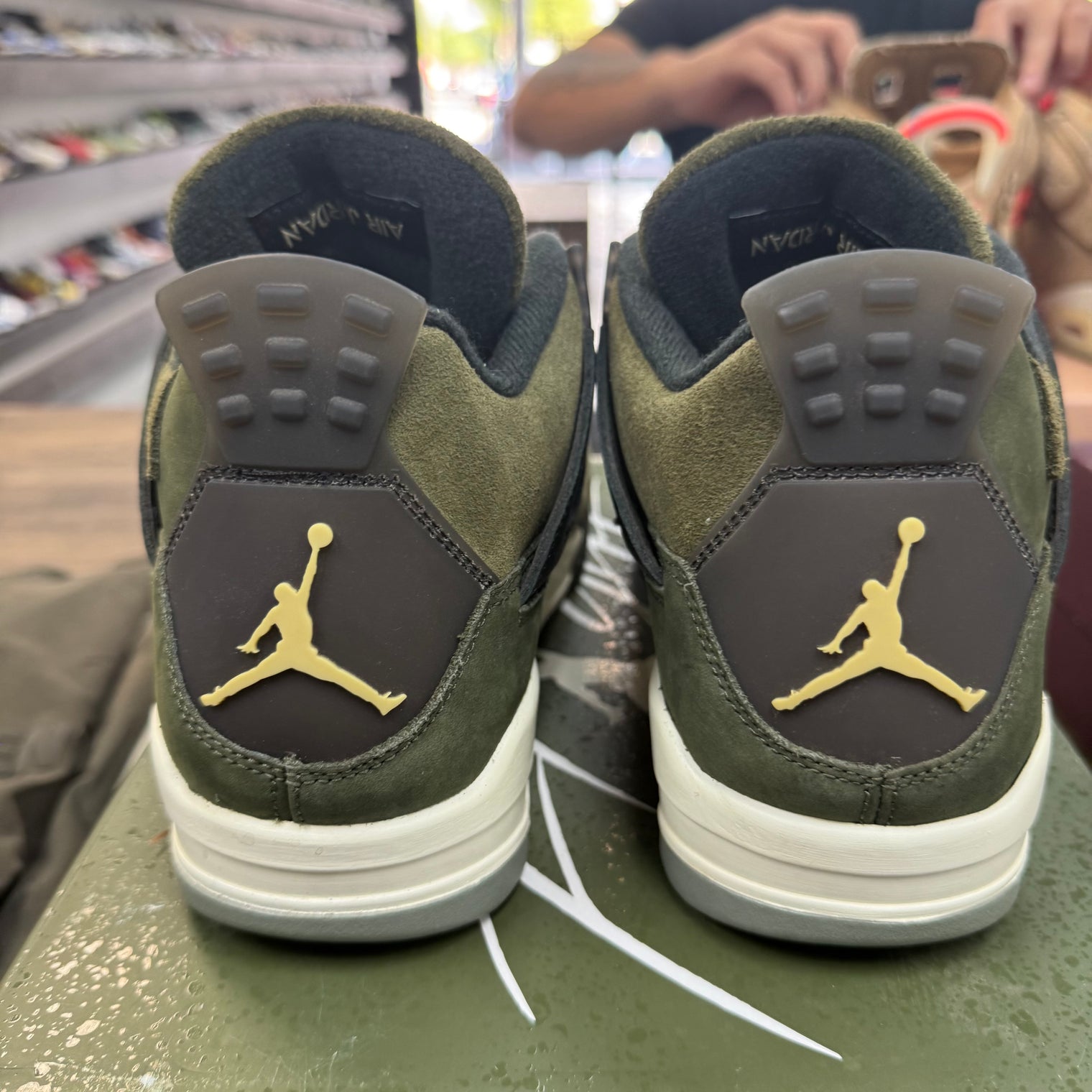 Craft Olive Jordan 4 Retro (USED)