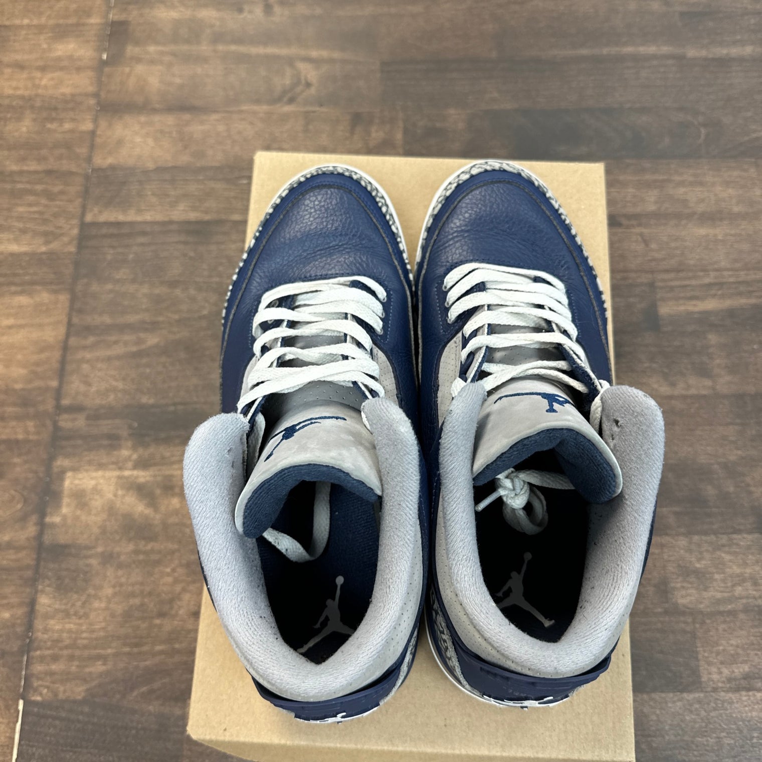 Nike Jordan 3 Georgetown (USED NO BOX)