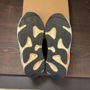 adidas Yeezy Boost 700 Wave Runner Size 8 (Pre-Owned) - Image 7