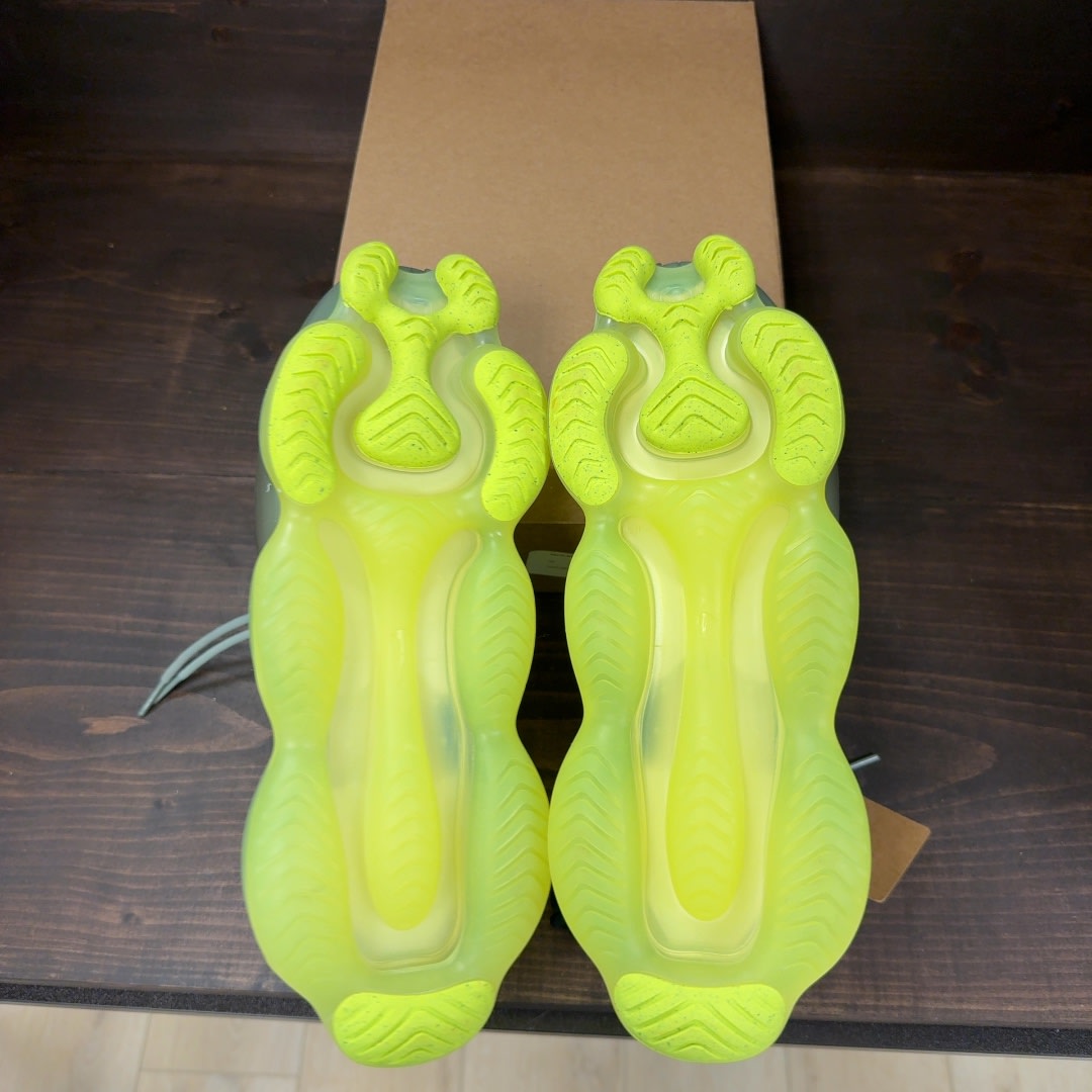 Nike Air Max Scorpion FK Barely Volt Size 12 (Pre-Owned) - Image 8
