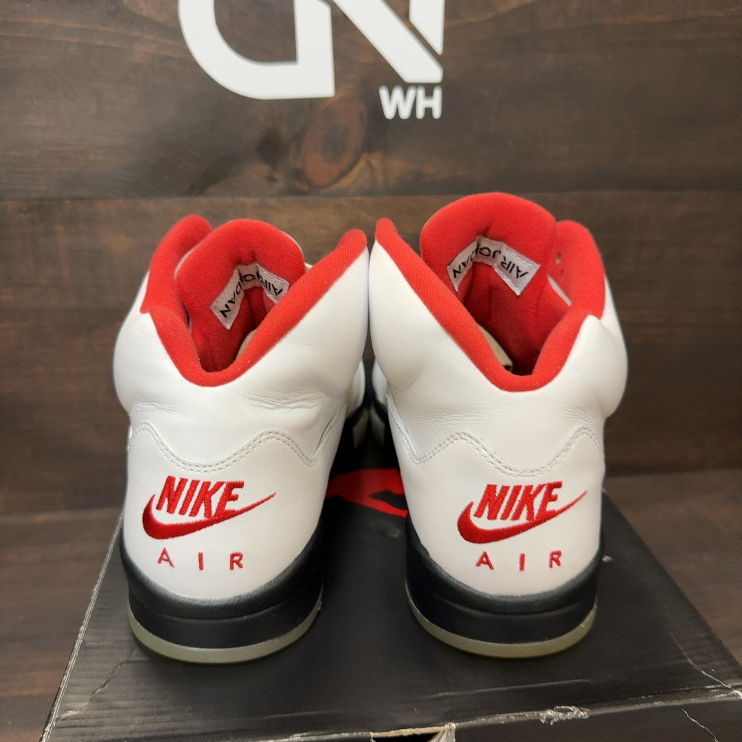 Jordan 5 Retro Fire Red Silver Tongue (2020) - Image 4