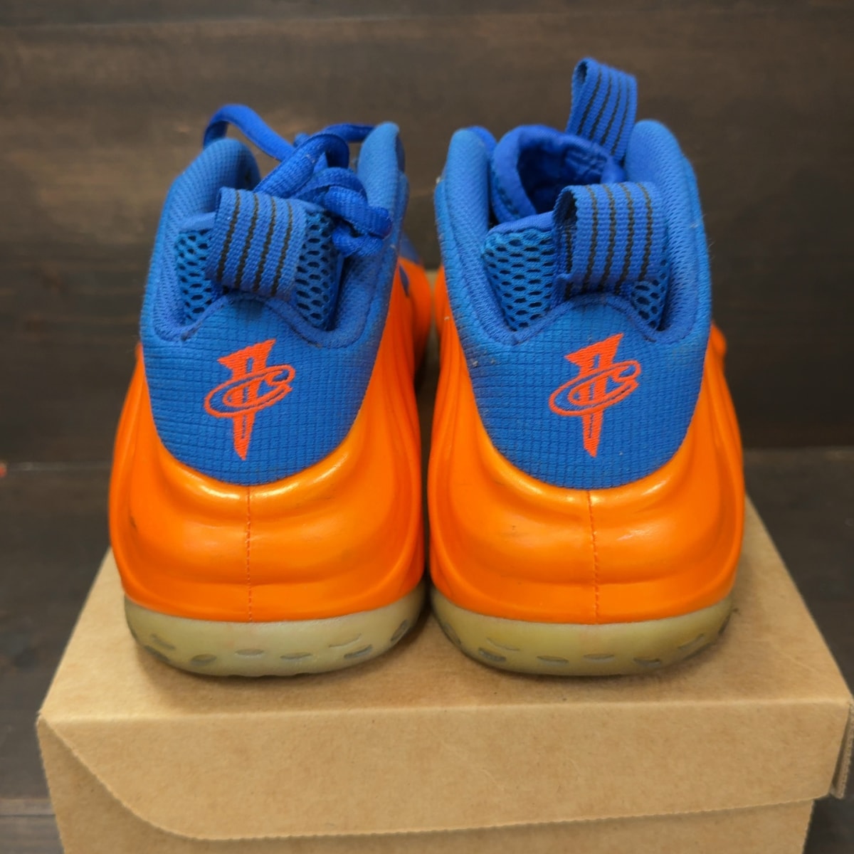 Nike Air Foamposite One Knicks Size 11 (Pre-Owned) - aux
