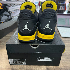 Jordan 4 Retro Thunder (2023) Size 11.5 (Pre-Owned)