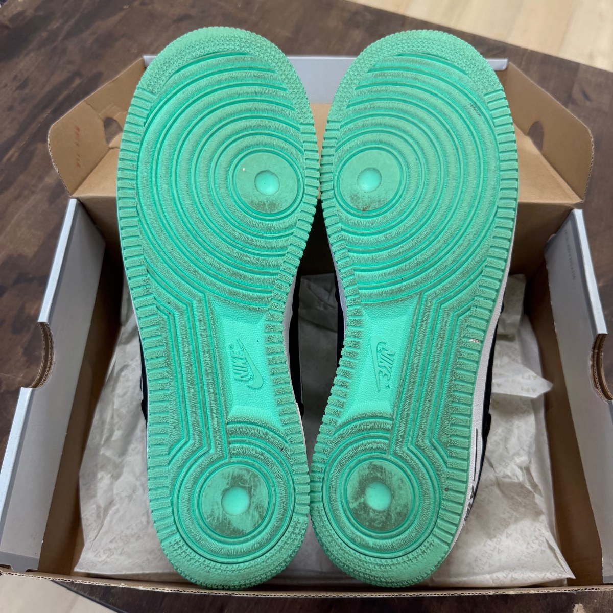 Nike Air Force 1 Low Black Green Glow - Image 3