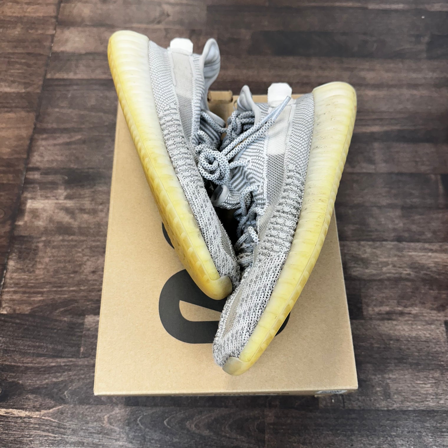 Static Non Reflective Yeezy 350 (USED)