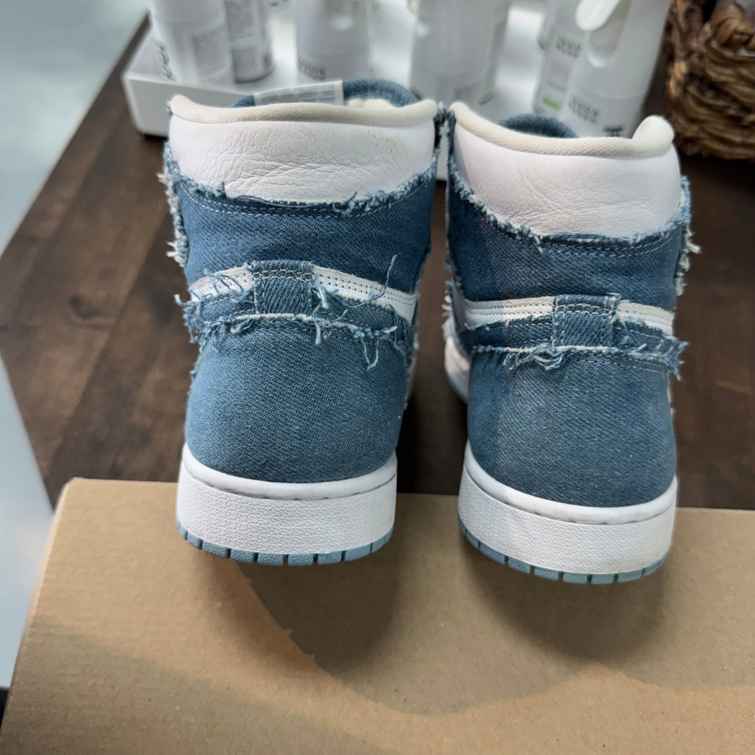 Denim Jordan 1 High (W) (USED, No Insoles, No Box)