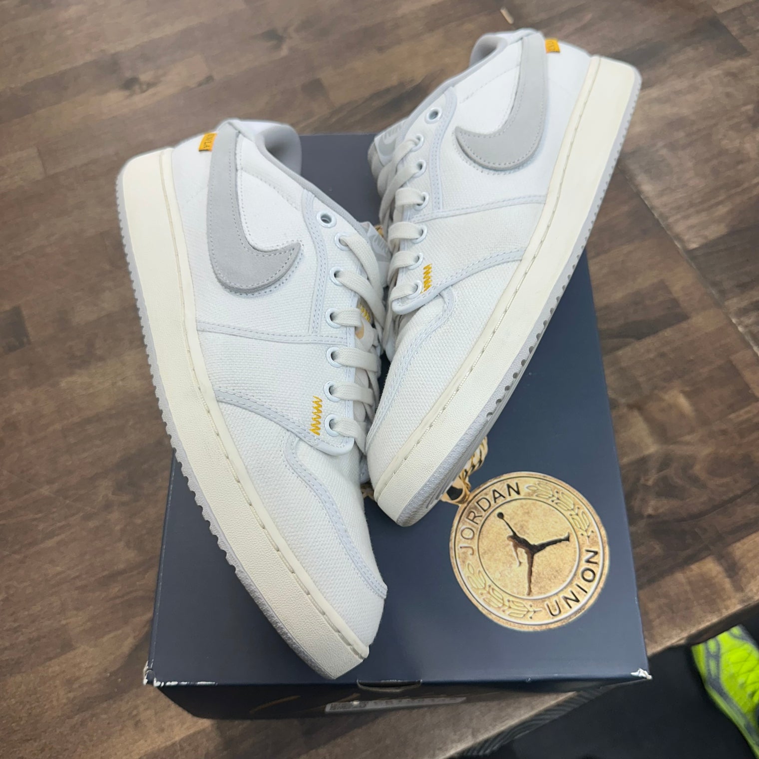 Union White Canvas AJKO Low SP (USED)
