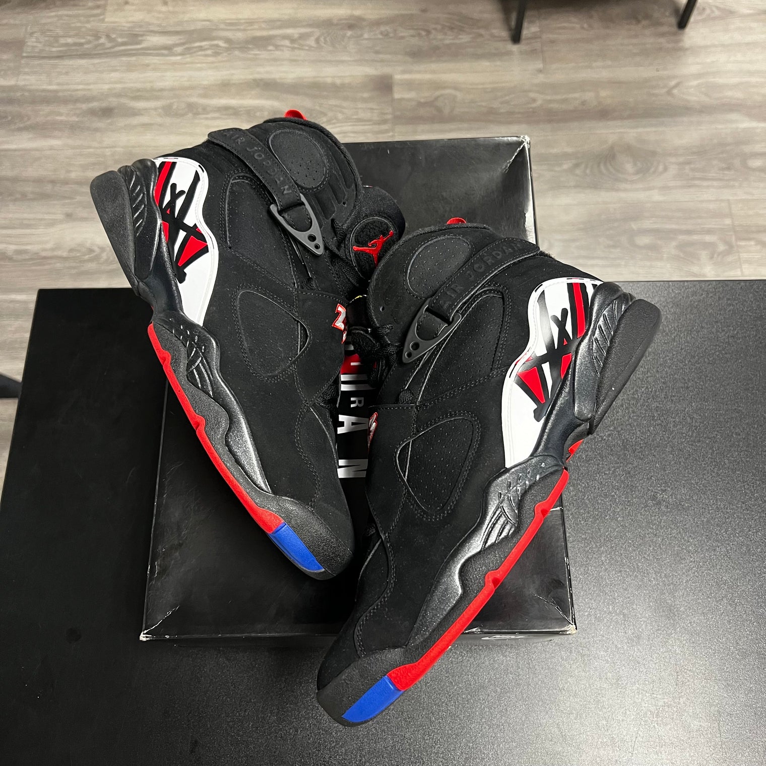 Playoff Jordan 8 Retro