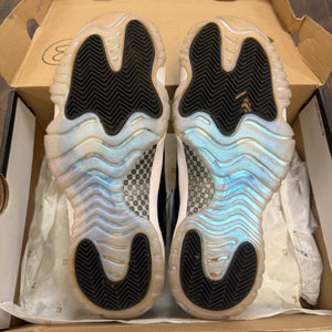 Jordan 11 Retro Low Iridescent - Image 5