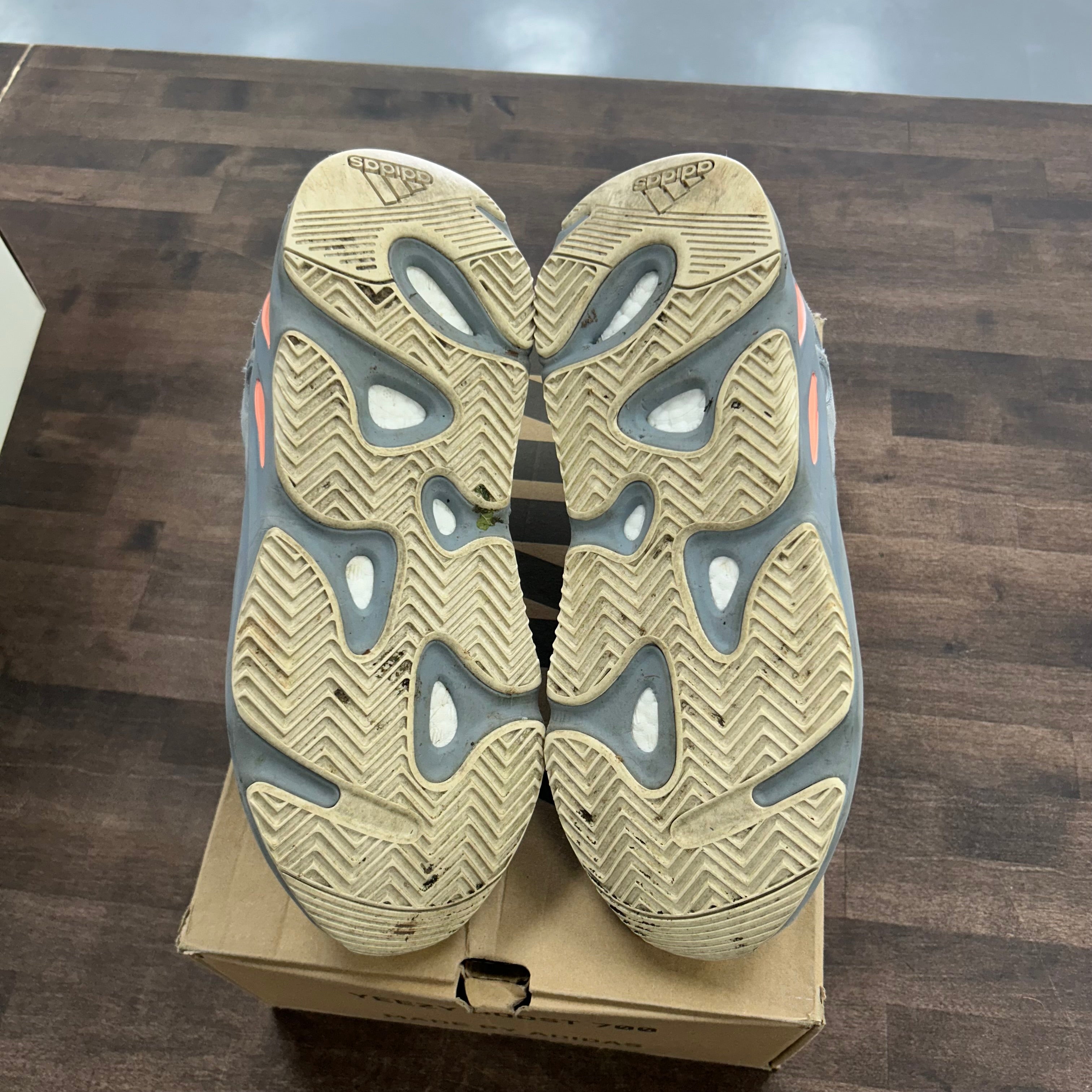adidas Yeezy Boost 700 Inertia (US 11.5) (USED) Size 11.5 (Pre-Owned) - Image 5