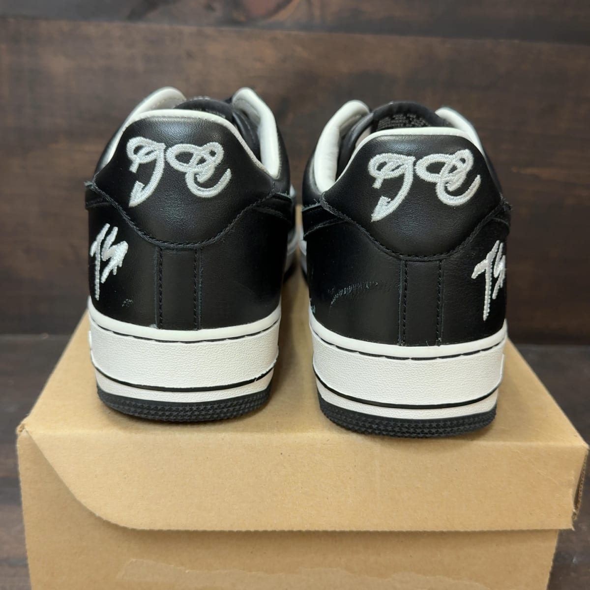 Nike Air Force 1 Low QS Terror Squad Blackout Size 9.5 (Pre-Owned) - aux
