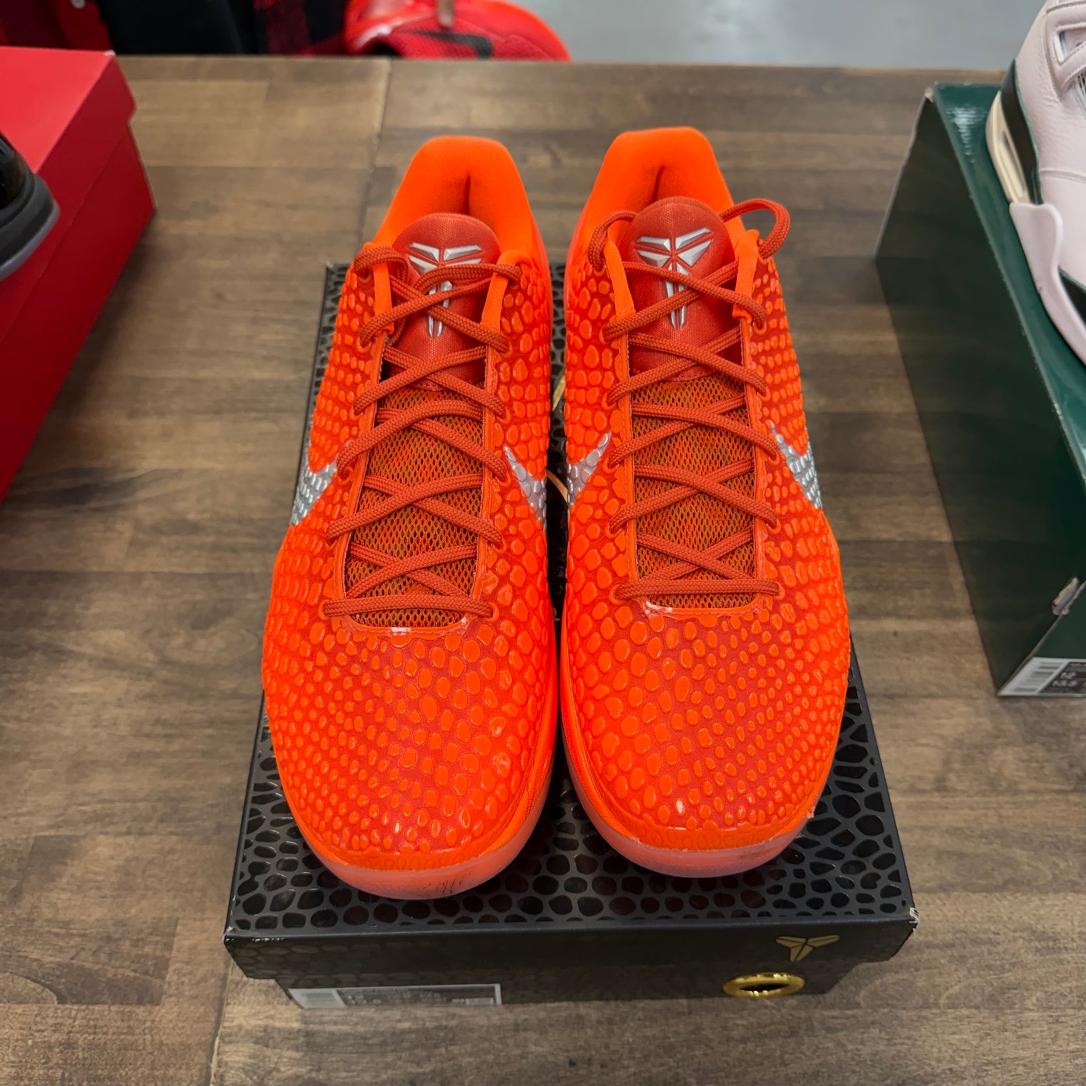 Total Orange Kobe 8 Protro (USED)