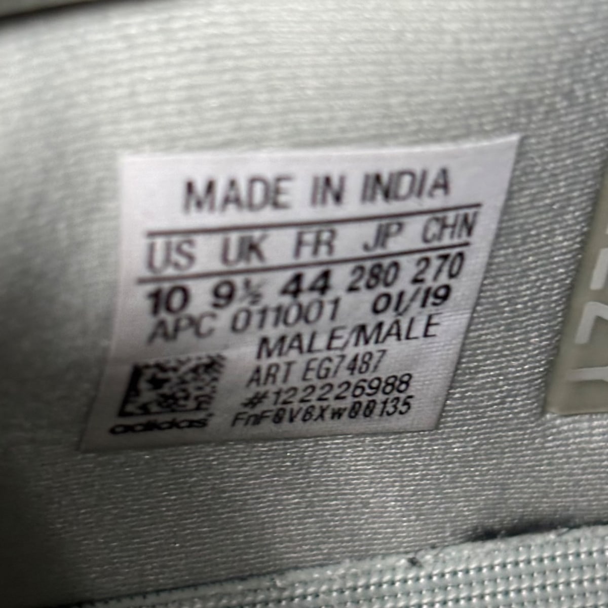 adidas Yeezy Boost 700 Salt - Image 8