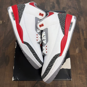 Jordan 3 Retro Fire Red (2022) - Image 1