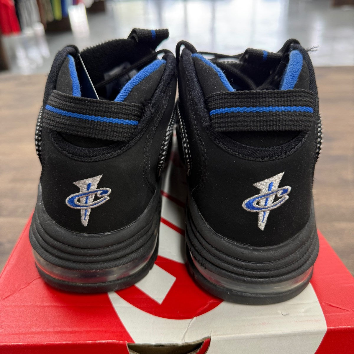 Nike Air Max Penny 1 Orlando (2022) (GS) Size 7Y (Pre-Owned) - Image 4