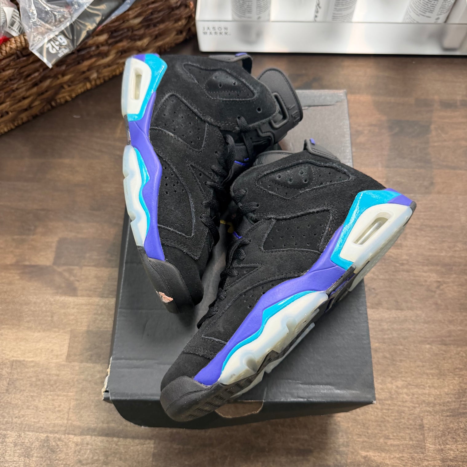 Aqua Jordan 6 Retro (GS) (USED)