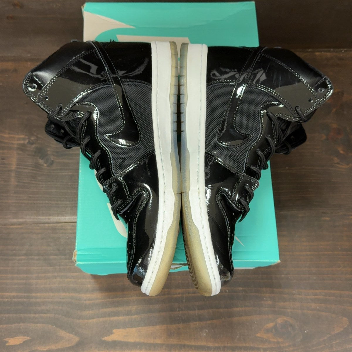 Nike SB Dunk High Space Jam - Image 4
