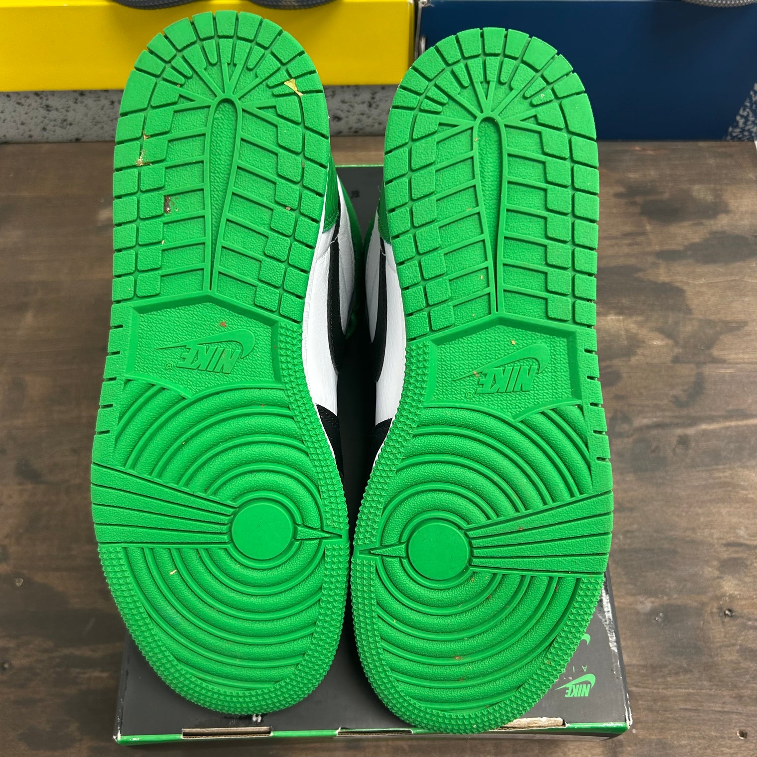 Lucky Green Jordan 1 High (GS) (Used, No Lid)