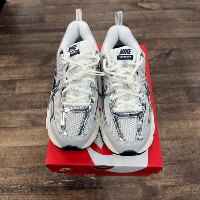 Nike Zoom Vomero 5 Photon Dust Chrome (GS) (Lightly Worn)