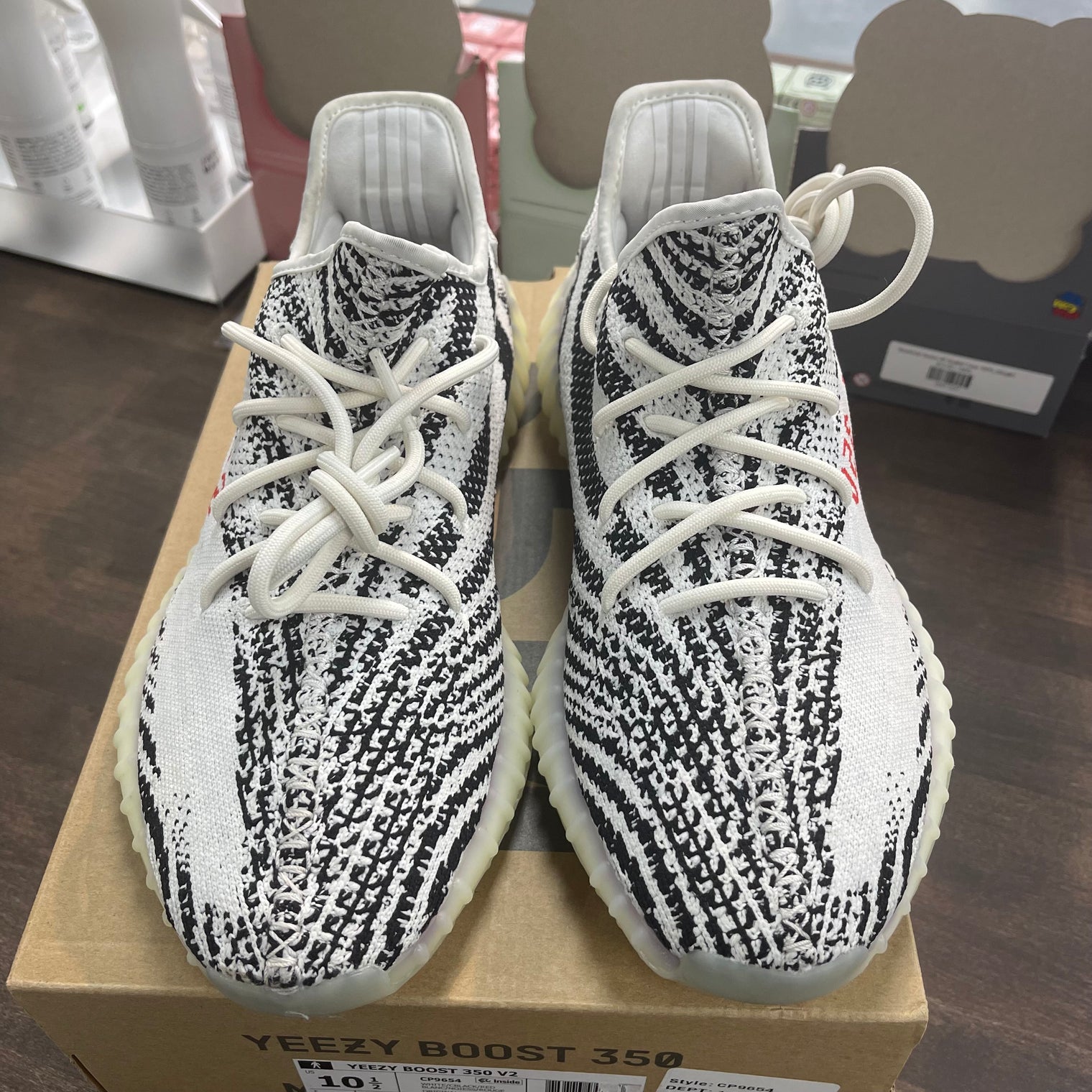 Zebra Yeezy 350 (USED)