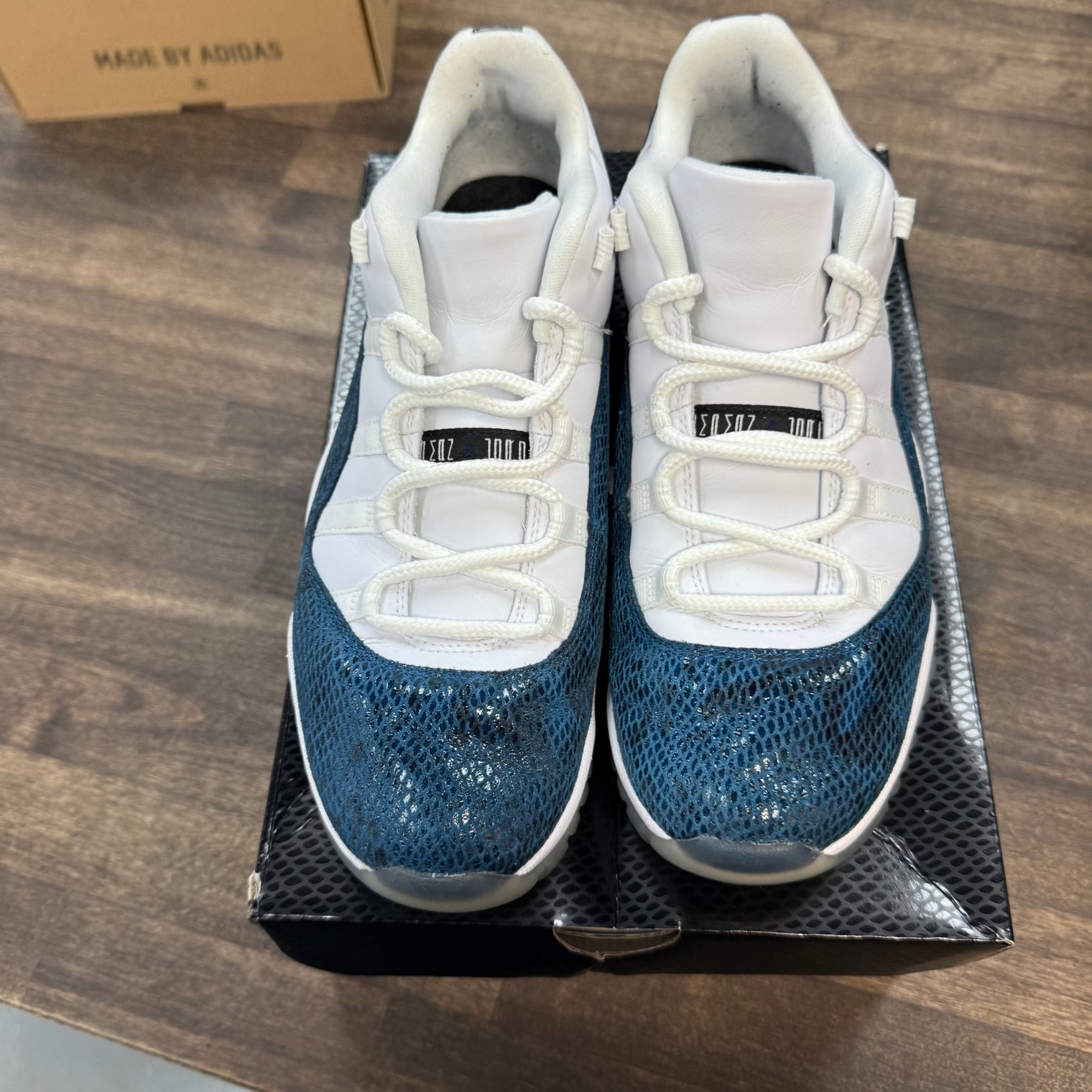 Snake Navy Jordan 11 Low (2019) (USED)